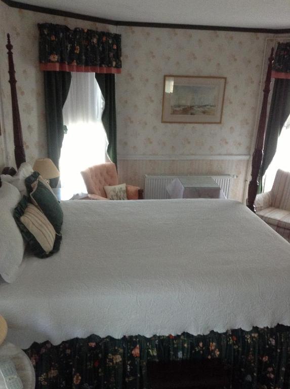 Newport Rose Cottage Phòng bức ảnh
