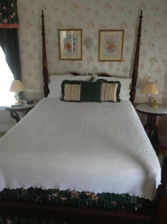 Newport Rose Cottage Phòng bức ảnh